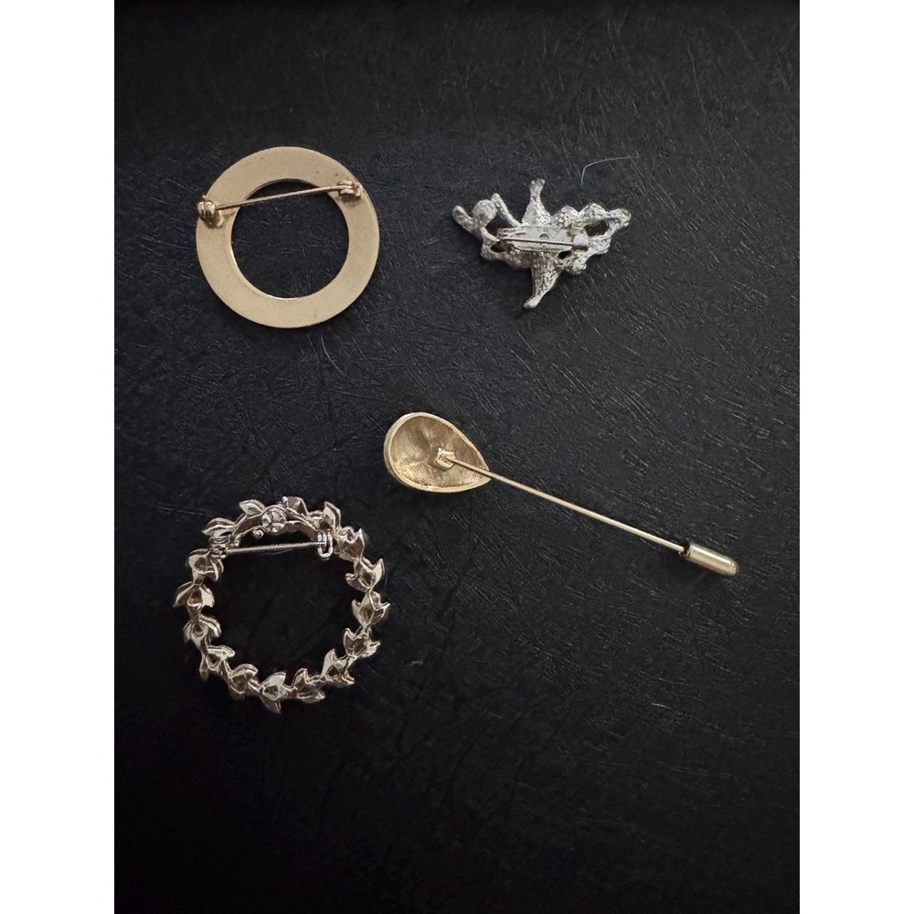 Vintage Gold Tone Brooch Lot of 4 Pin,  Bundle - Picture 2 of 13